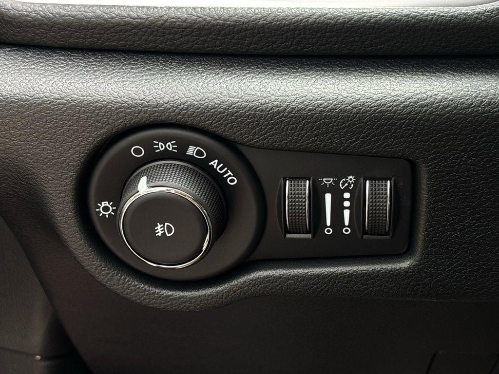 Chrysler Pacifica Limited 2026
