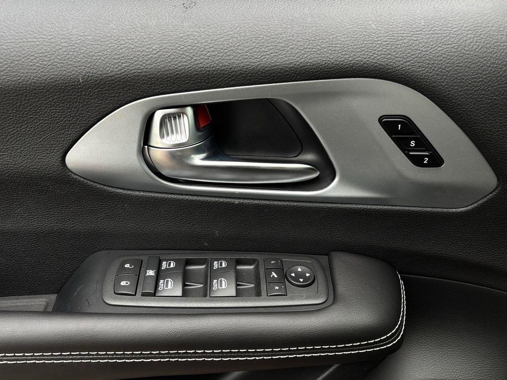 Chrysler Pacifica Limited 2026