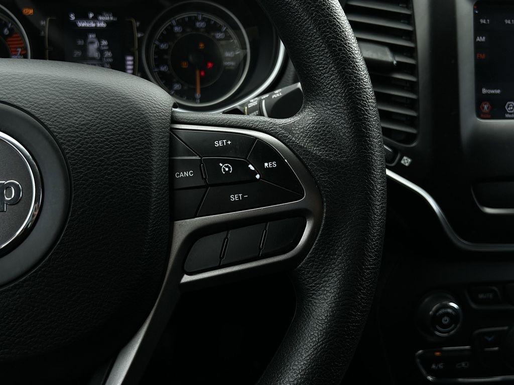 Jeep Cherokee Latitude FWD 2020