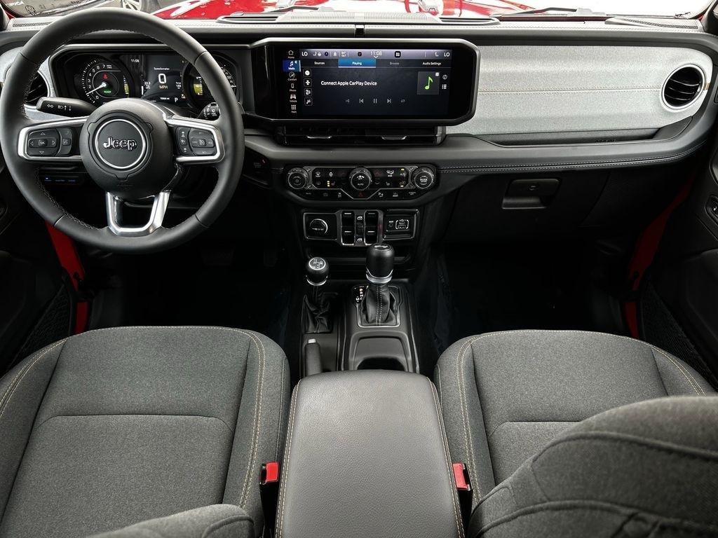 Jeep Wrangler 4xe Sahara 2025