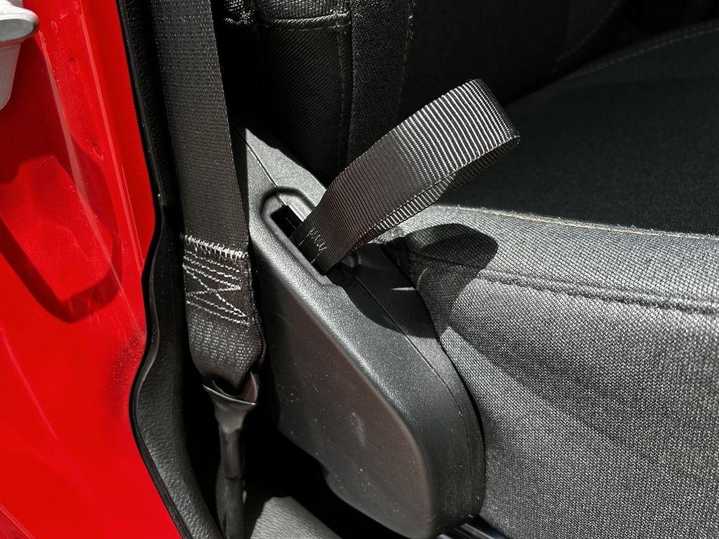 Jeep Wrangler 4xe Sahara 2025