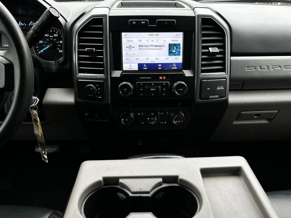 Ford F-250 SD XLT Crew Cab 4WD 2021