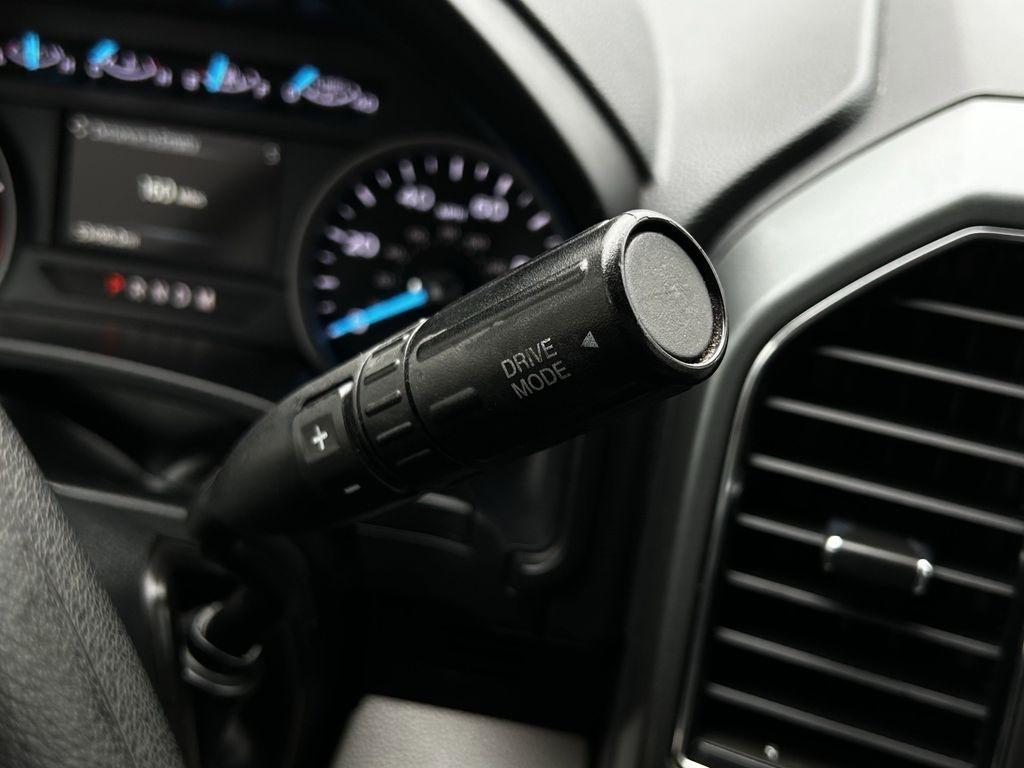 Ford F-250 SD XLT Crew Cab 4WD 2021