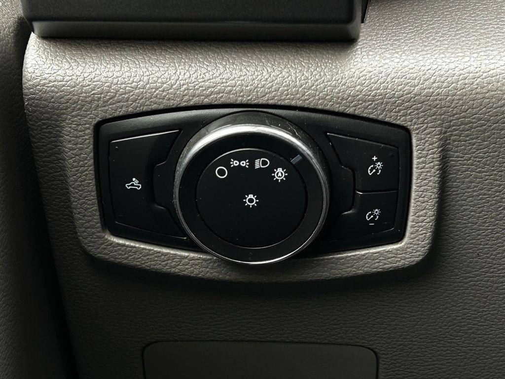 Ford F-250 SD XLT Crew Cab 4WD 2021