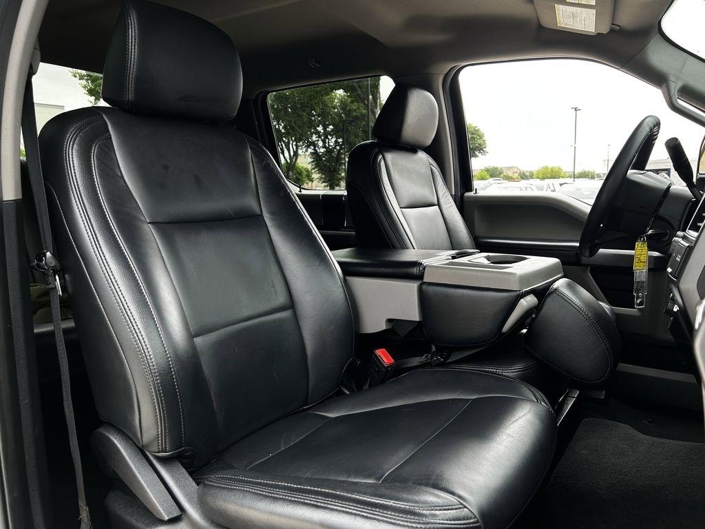 Ford F-250 SD XLT Crew Cab 4WD 2021