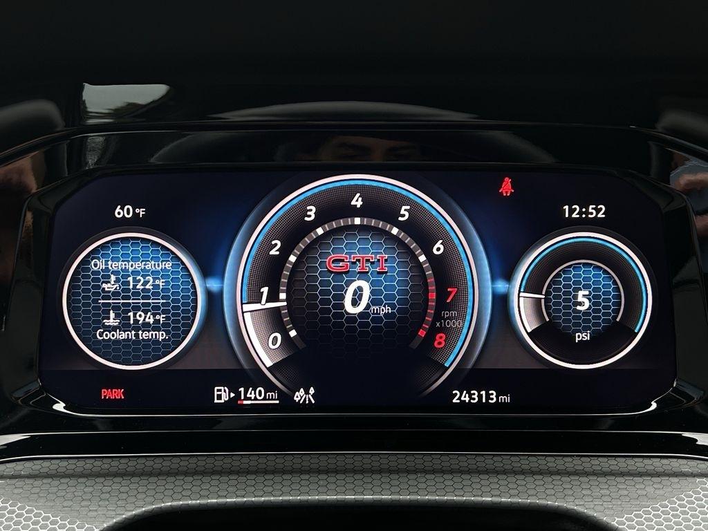 Volkswagen Golf GTI Autobahn 6M 2024