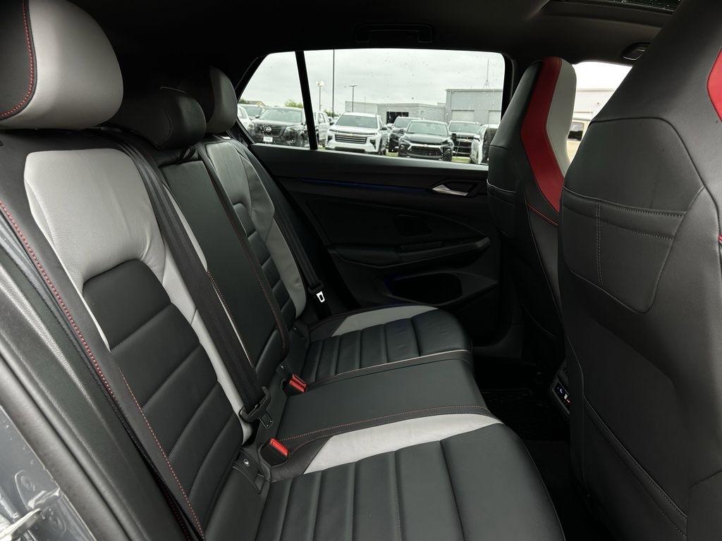 Volkswagen Golf GTI Autobahn 6M 2024