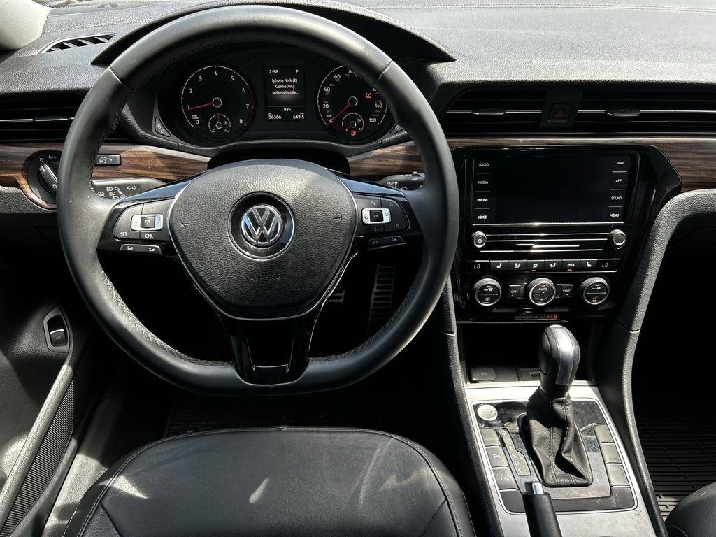 Volkswagen Passat Highline 2022