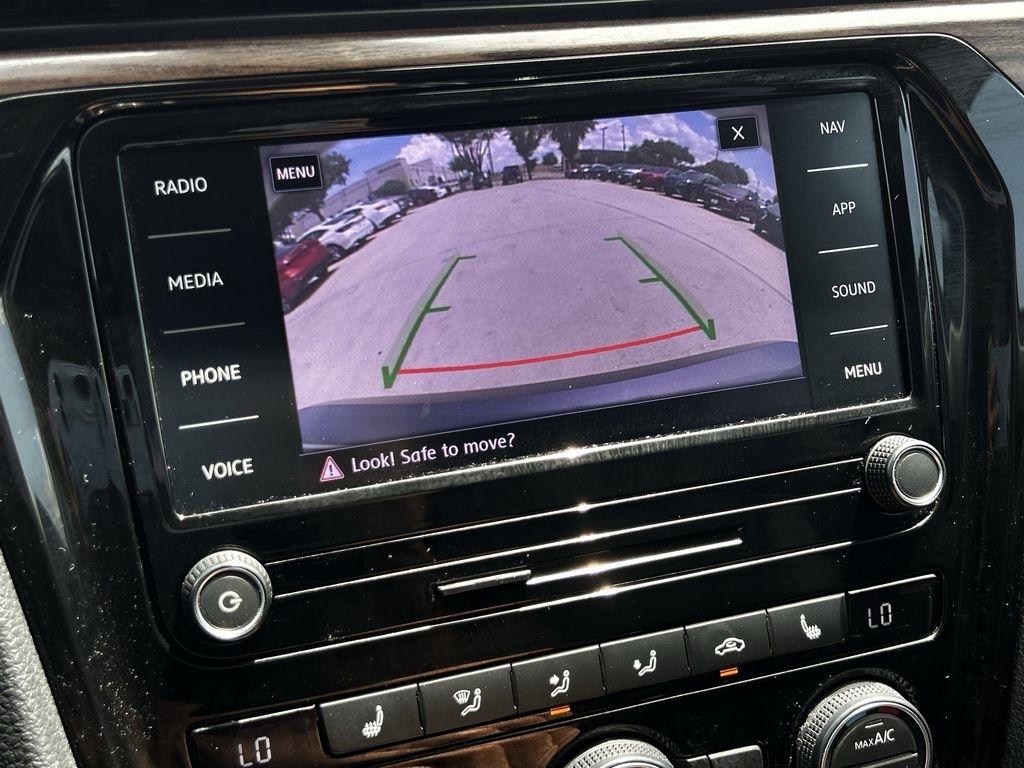 Volkswagen Passat Highline 2022