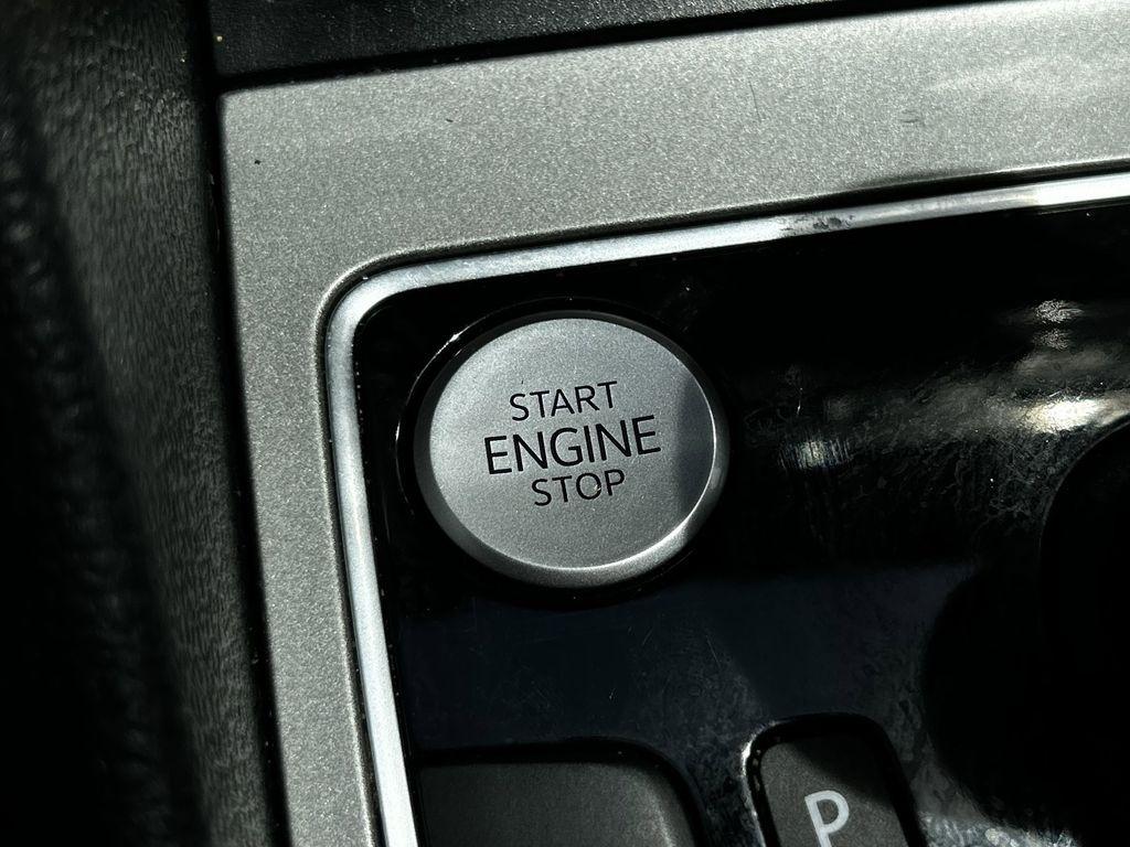 Volkswagen Passat Highline 2022