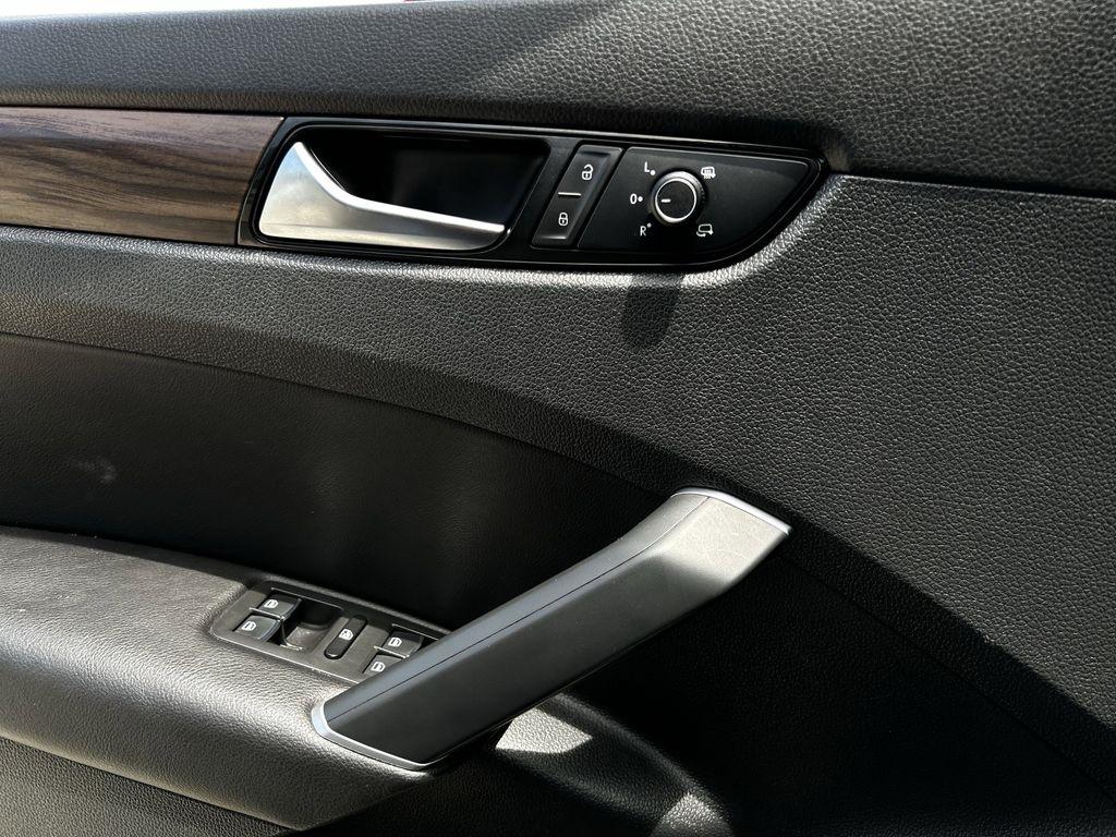 Volkswagen Passat Highline 2022