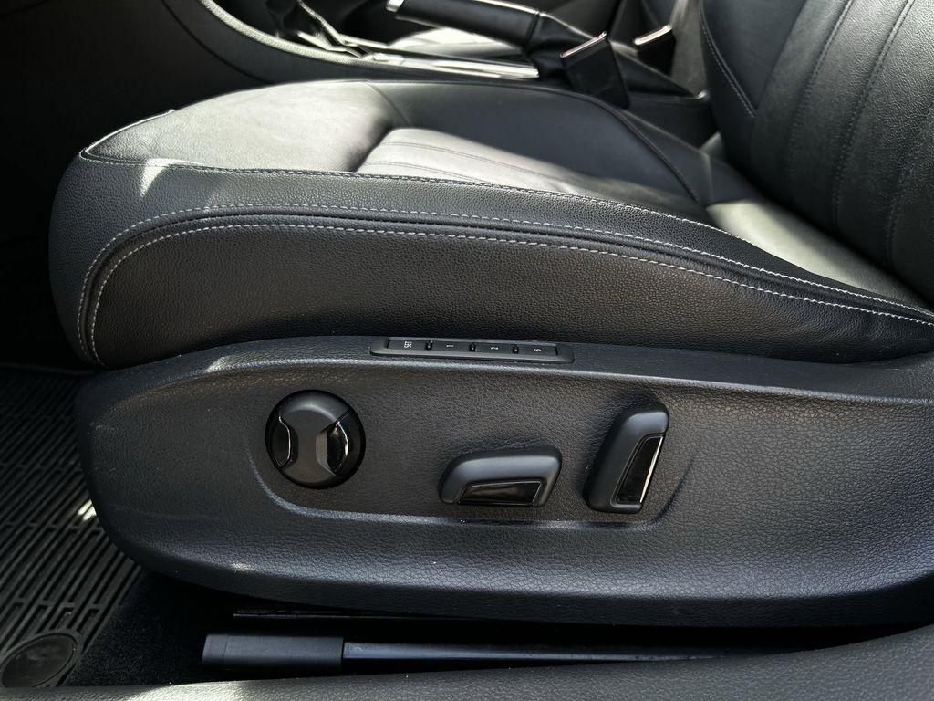 Volkswagen Passat Highline 2022