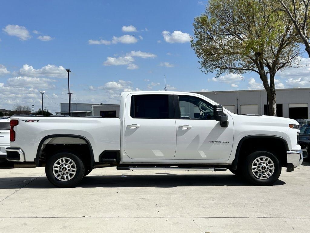 Chevrolet Silverado 2500HD LT Crew Cab Long Box 4WD 2025