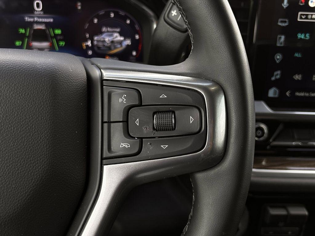 Chevrolet Silverado 2500HD LT Crew Cab Long Box 4WD 2025