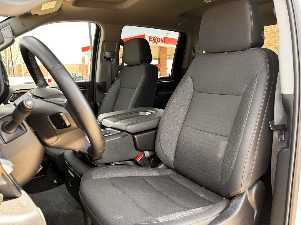 Chevrolet Silverado 2500HD LT Crew Cab Long Box 4WD 2025