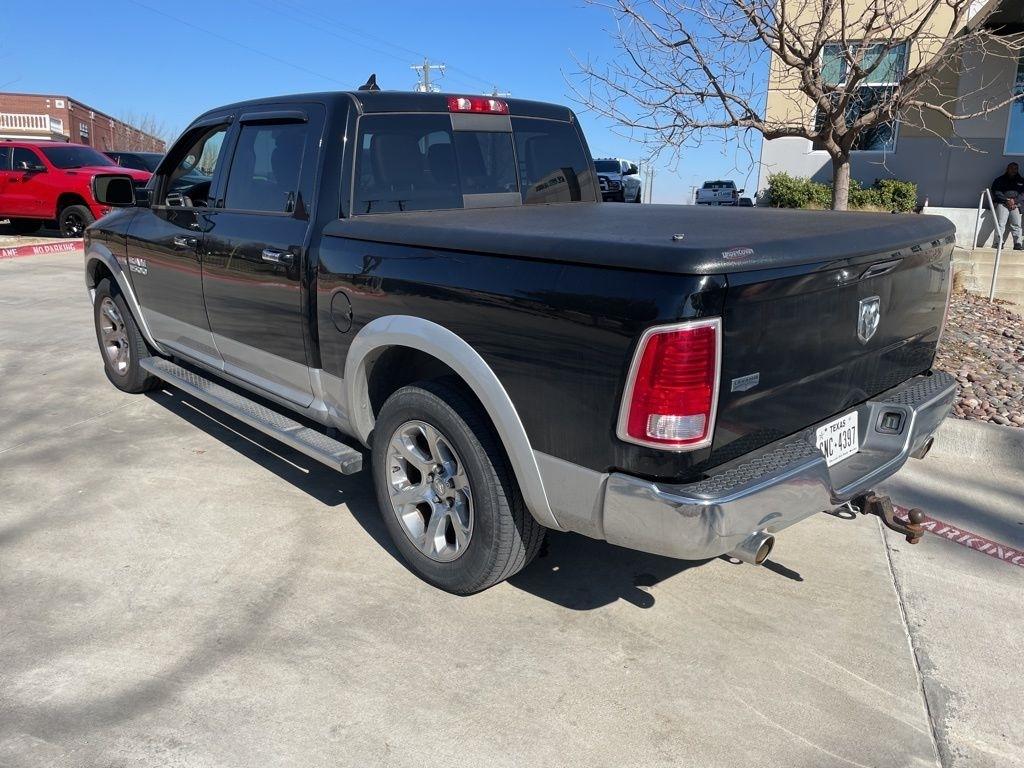 RAM 1500 Laramie Crew Cab SWB 2WD 2014