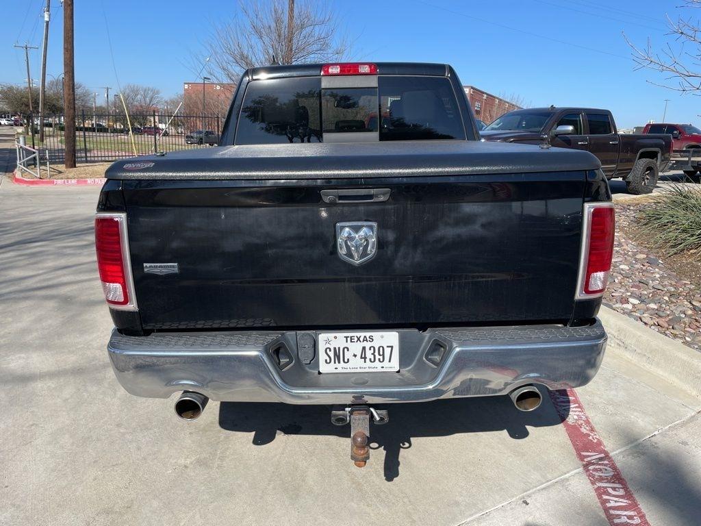 RAM 1500 Laramie Crew Cab SWB 2WD 2014