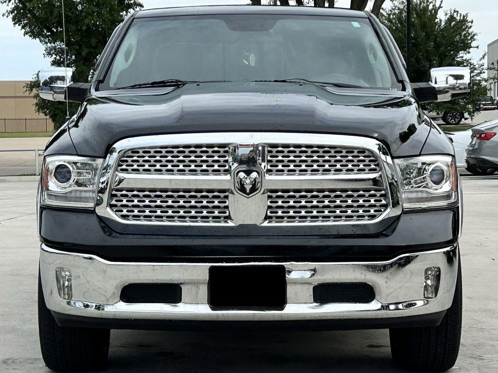 RAM 1500 Laramie Crew Cab SWB 2WD 2014