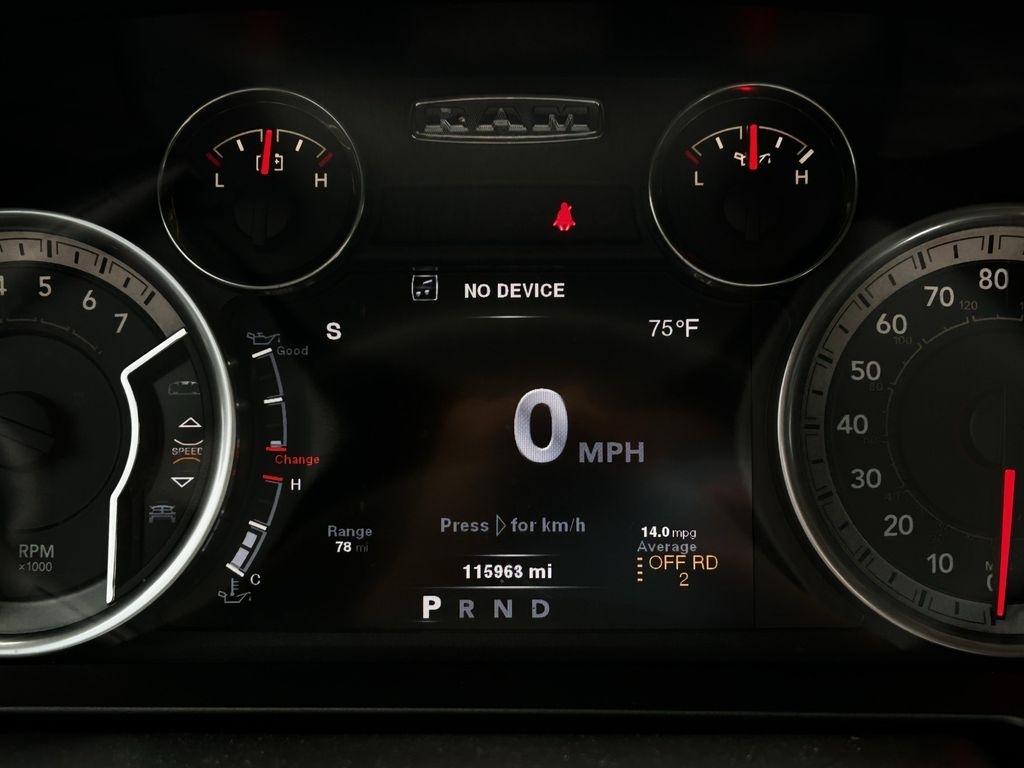 RAM 1500 Laramie Crew Cab SWB 2WD 2014
