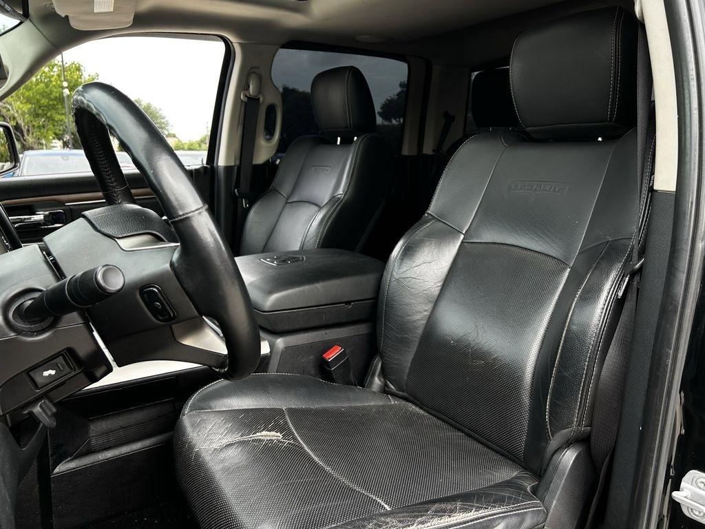 RAM 1500 Laramie Crew Cab SWB 2WD 2014