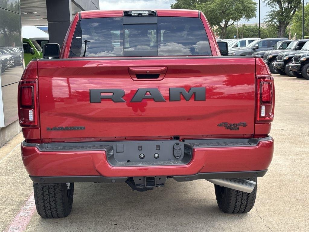 RAM 2500 Laramie Mega Cab 4WD 2026
