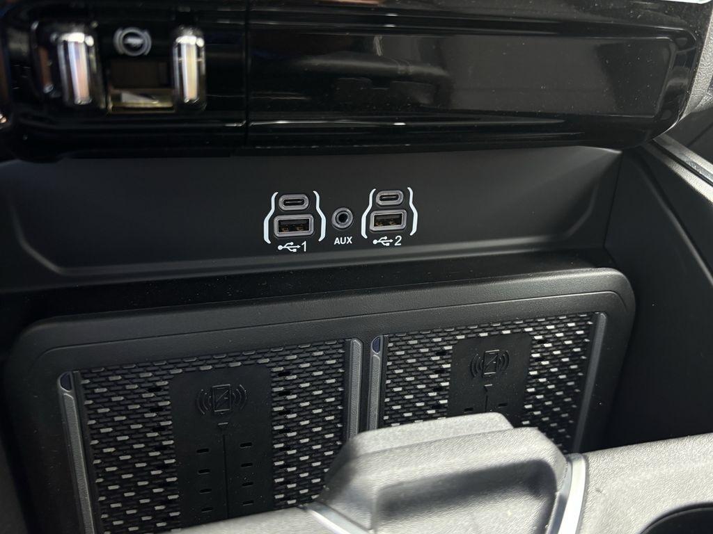 RAM 2500 Laramie Mega Cab 4WD 2026
