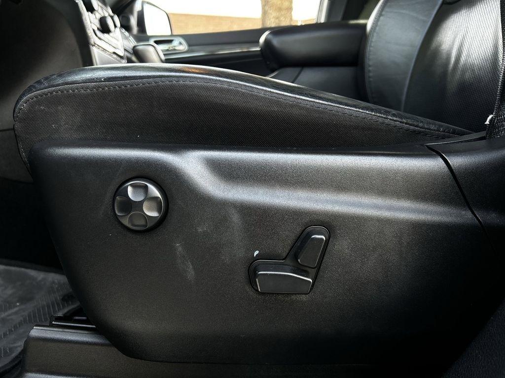 Jeep Grand Cherokee Limited 2WD 2021