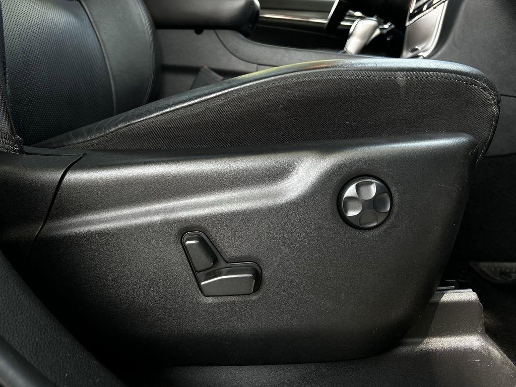 Jeep Grand Cherokee Limited 2WD 2021