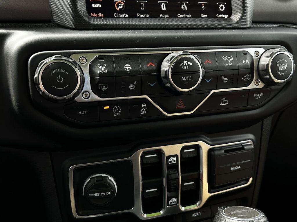 Jeep Gladiator Sport 2021