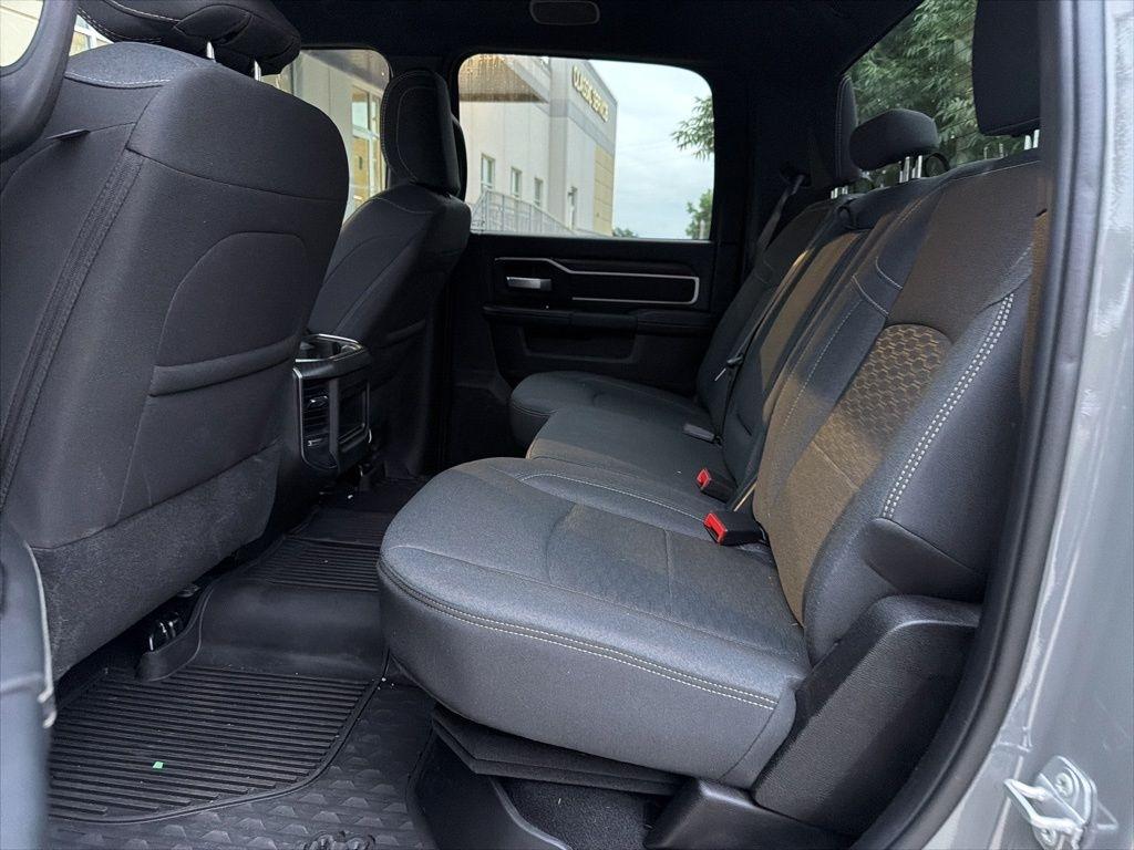 RAM 2500 Tradesman Crew Cab SWB 4WD 2025