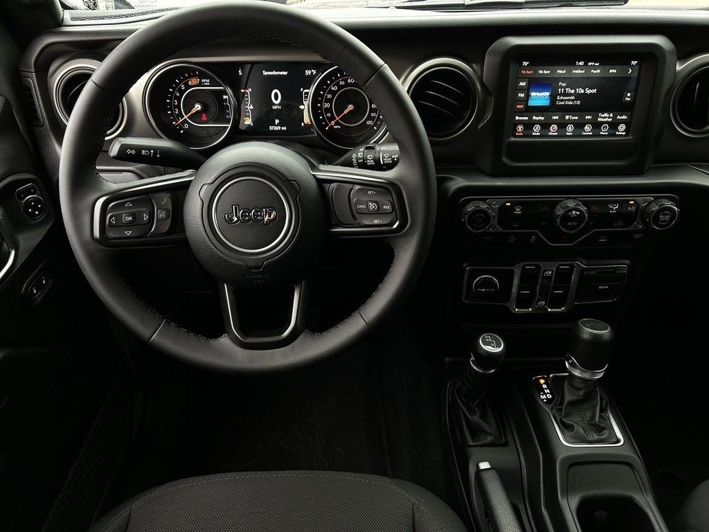 Jeep Wrangler Unlimited Sport Altitude 2023