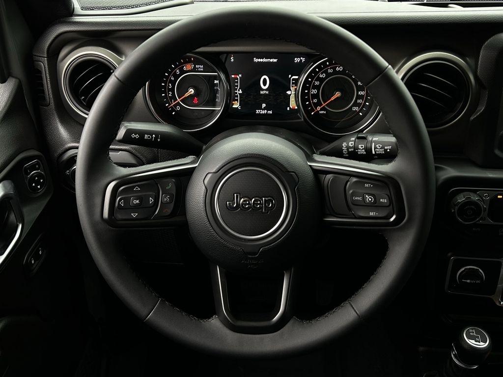 Jeep Wrangler Unlimited Sport Altitude 2023