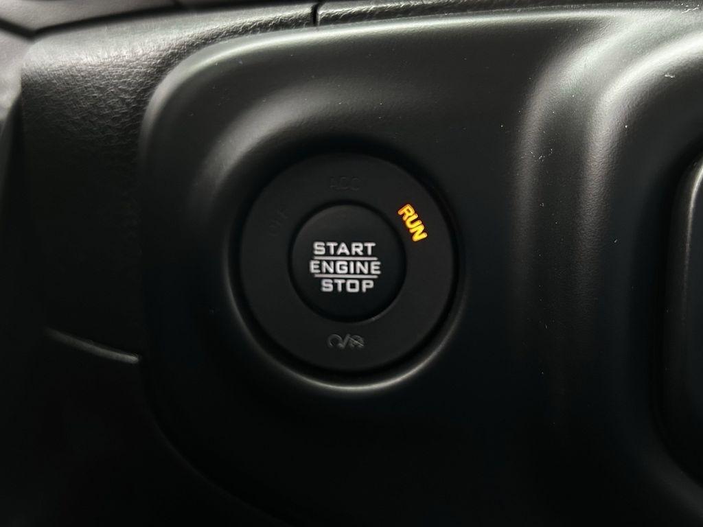 Jeep Wrangler Unlimited Sport Altitude 2023