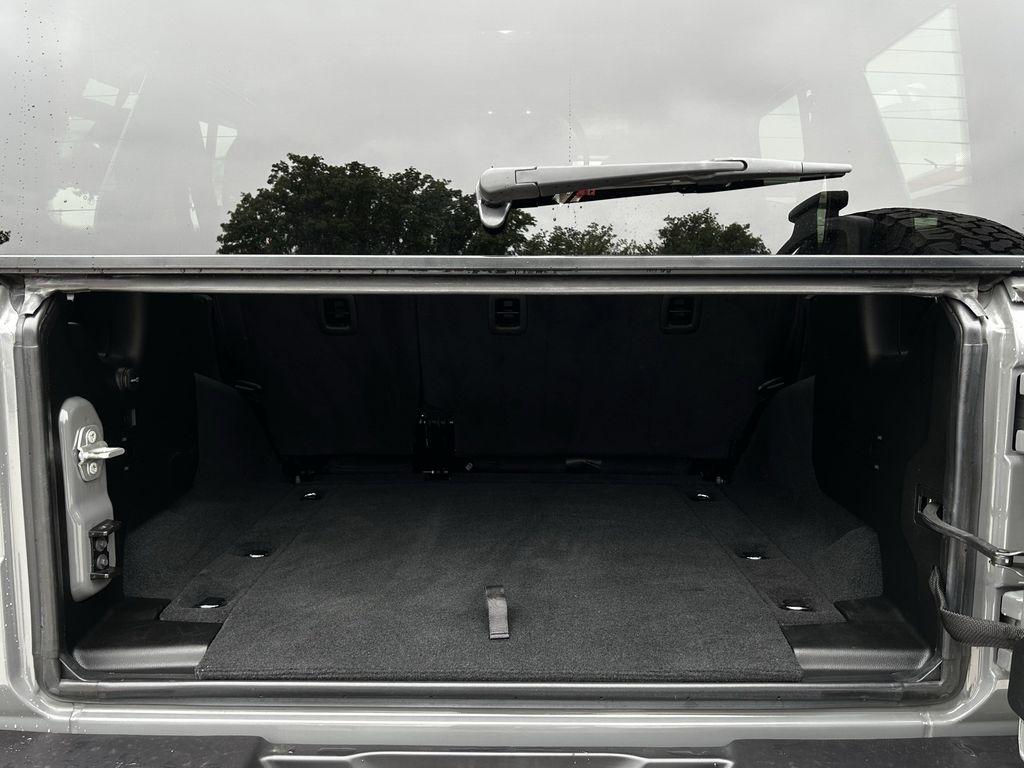 Jeep Wrangler Unlimited Sport Altitude 2023