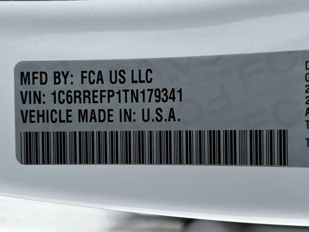 RAM 1500 Lone Star Crew Cab SB 2WD 2026