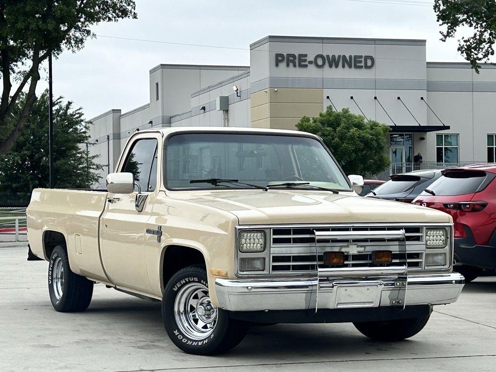 Chevrolet R10 Regular Cab 2WD 1987