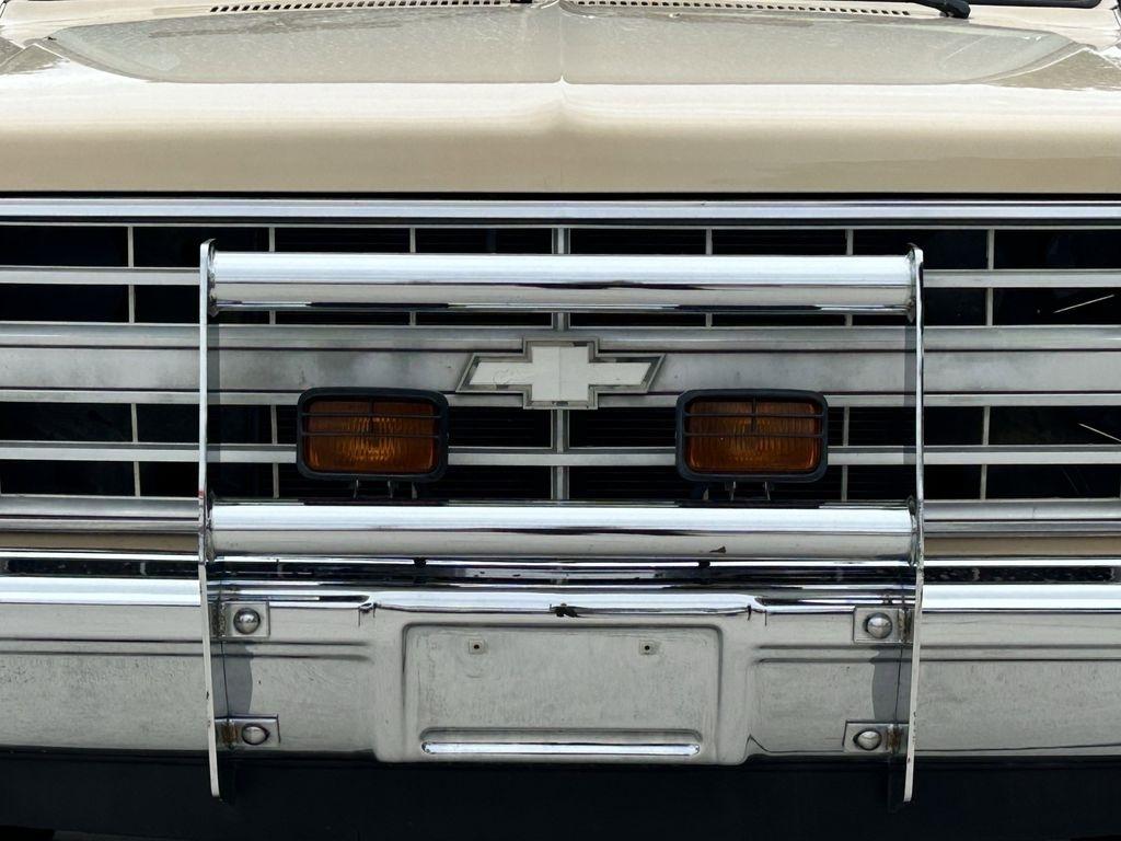Chevrolet R10 Regular Cab 2WD 1987