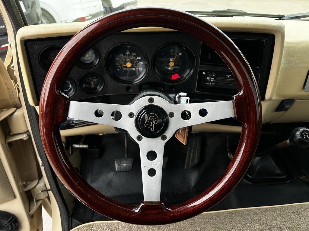 Chevrolet R10 Regular Cab 2WD 1987