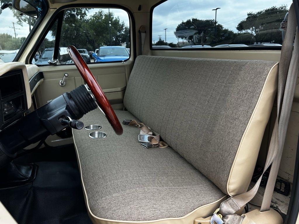 Chevrolet R10 Regular Cab 2WD 1987