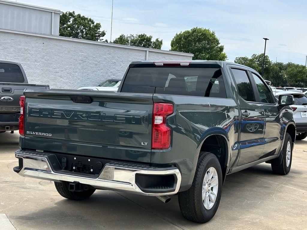 Chevrolet Silverado 1500 LT Crew Cab 2WD 2025