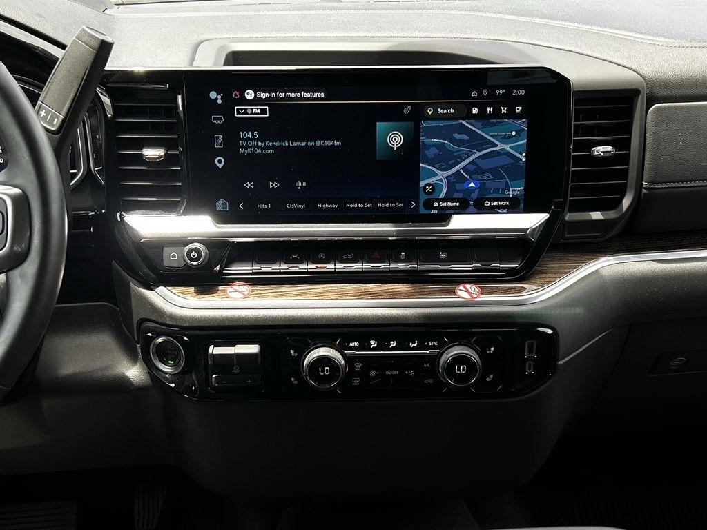 Chevrolet Silverado 1500 LT Crew Cab 2WD 2025