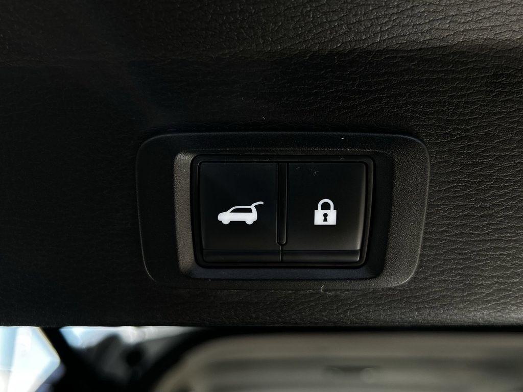 Mitsubishi Outlander SE 2WD 2025