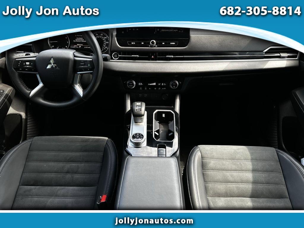 Mitsubishi Outlander SE 2WD 2025