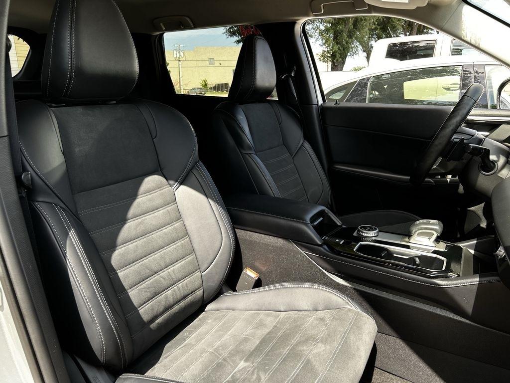 Mitsubishi Outlander SE 2WD 2025