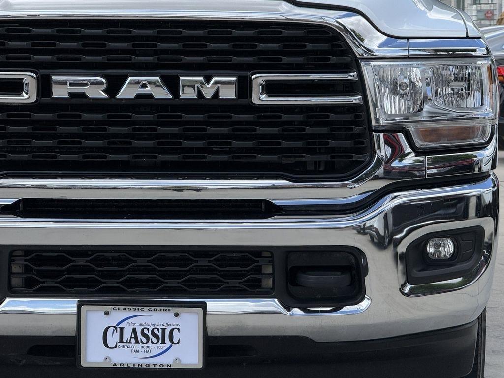 RAM 2500 Tradesman Crew Cab LWB 4WD 2024