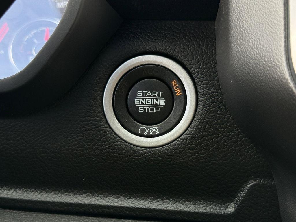 RAM 2500 Tradesman Crew Cab LWB 4WD 2024