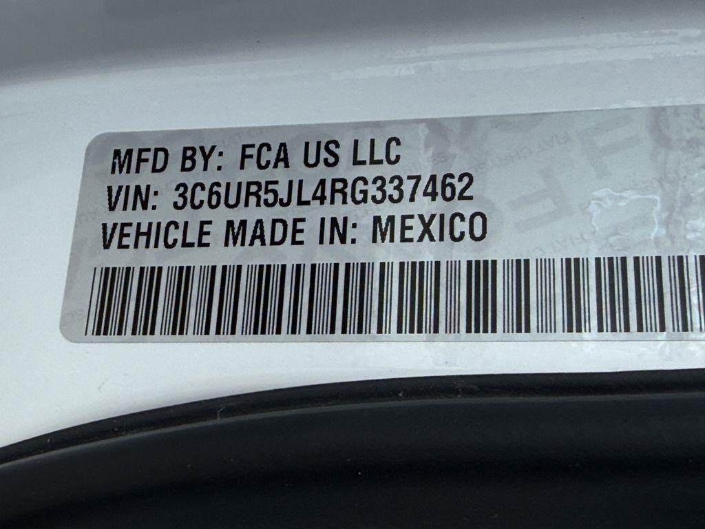 RAM 2500 Tradesman Crew Cab LWB 4WD 2024
