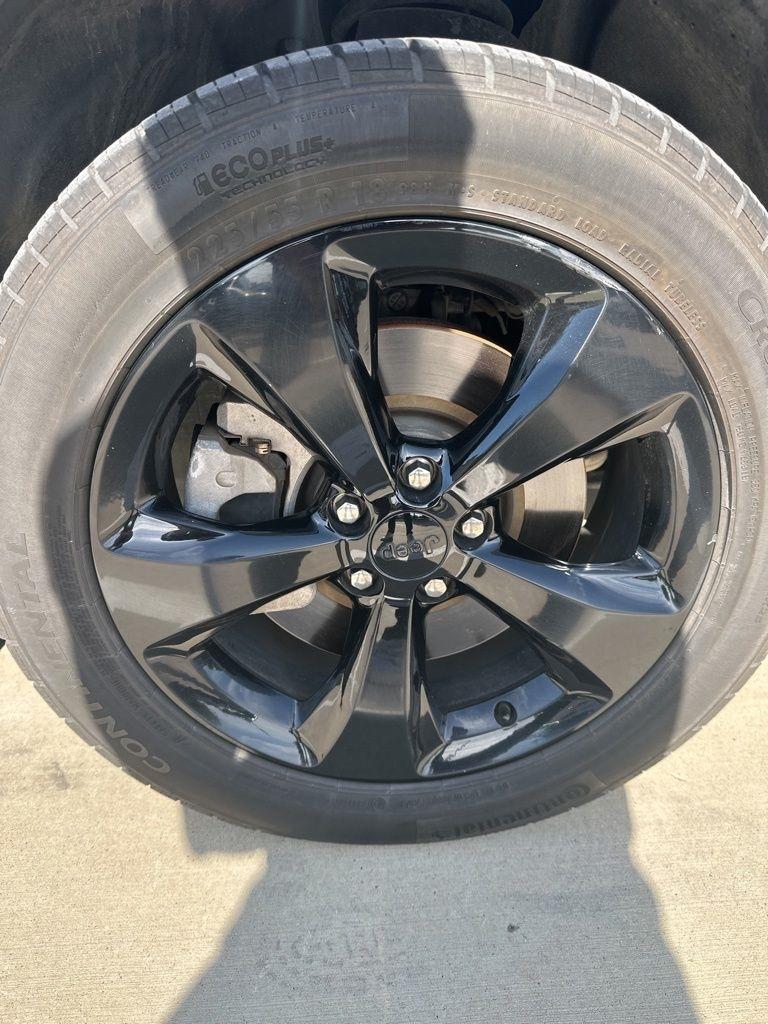 Jeep Cherokee Latitude Plus FWD 2021