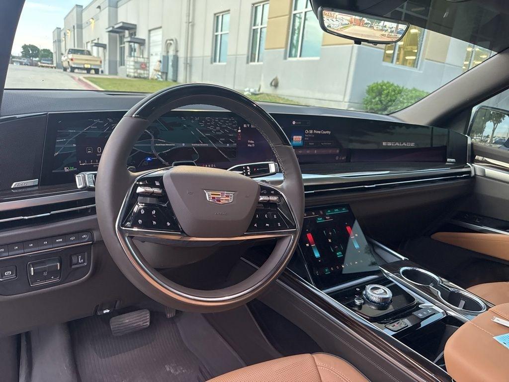 Cadillac Escalade Luxury Touring 4WD 2026