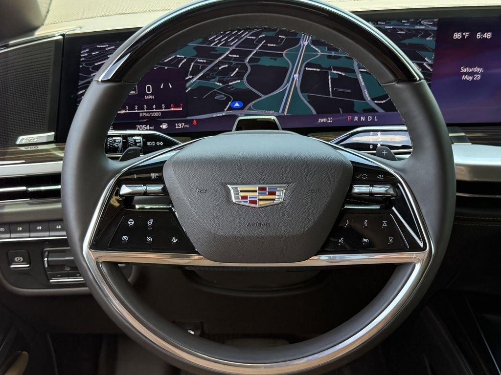 Cadillac Escalade Luxury Touring 4WD 2026